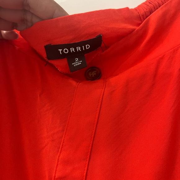 Faux Button Ruffle Torrid Skirt - Picture 2 of 2